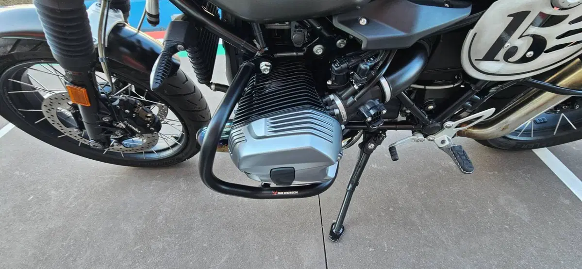 Bmw R nineT 1200 Scrambler (2016 - 20) (11)