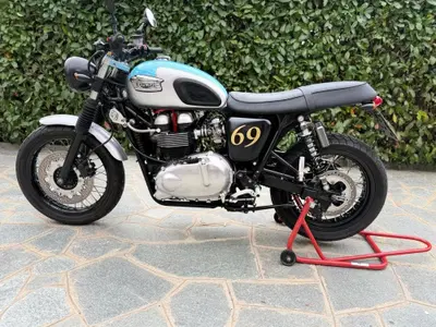 Triumph Thruxton 900 (2004 - 15) usata