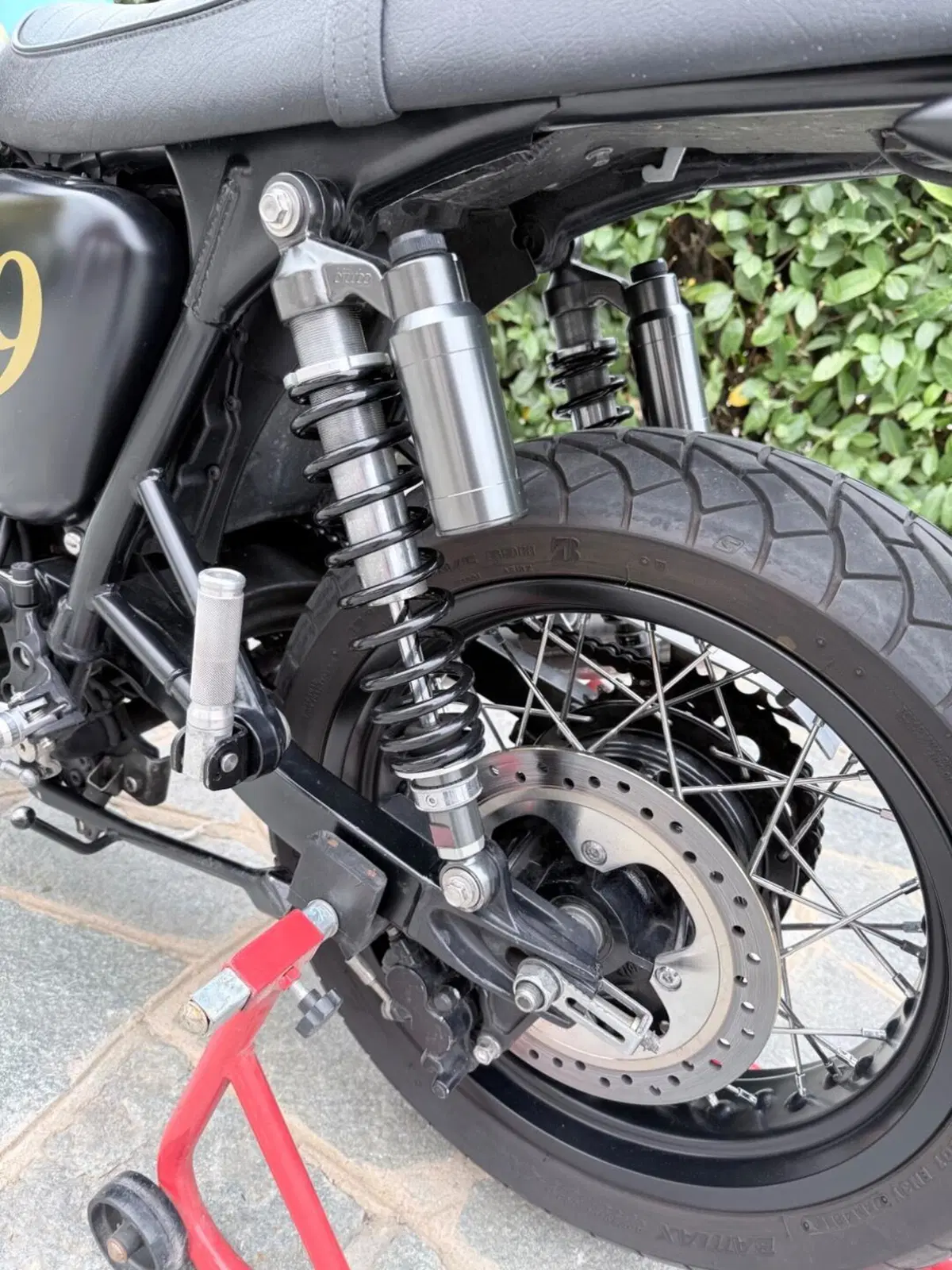 Triumph Thruxton 900 (2004 - 15) (9)