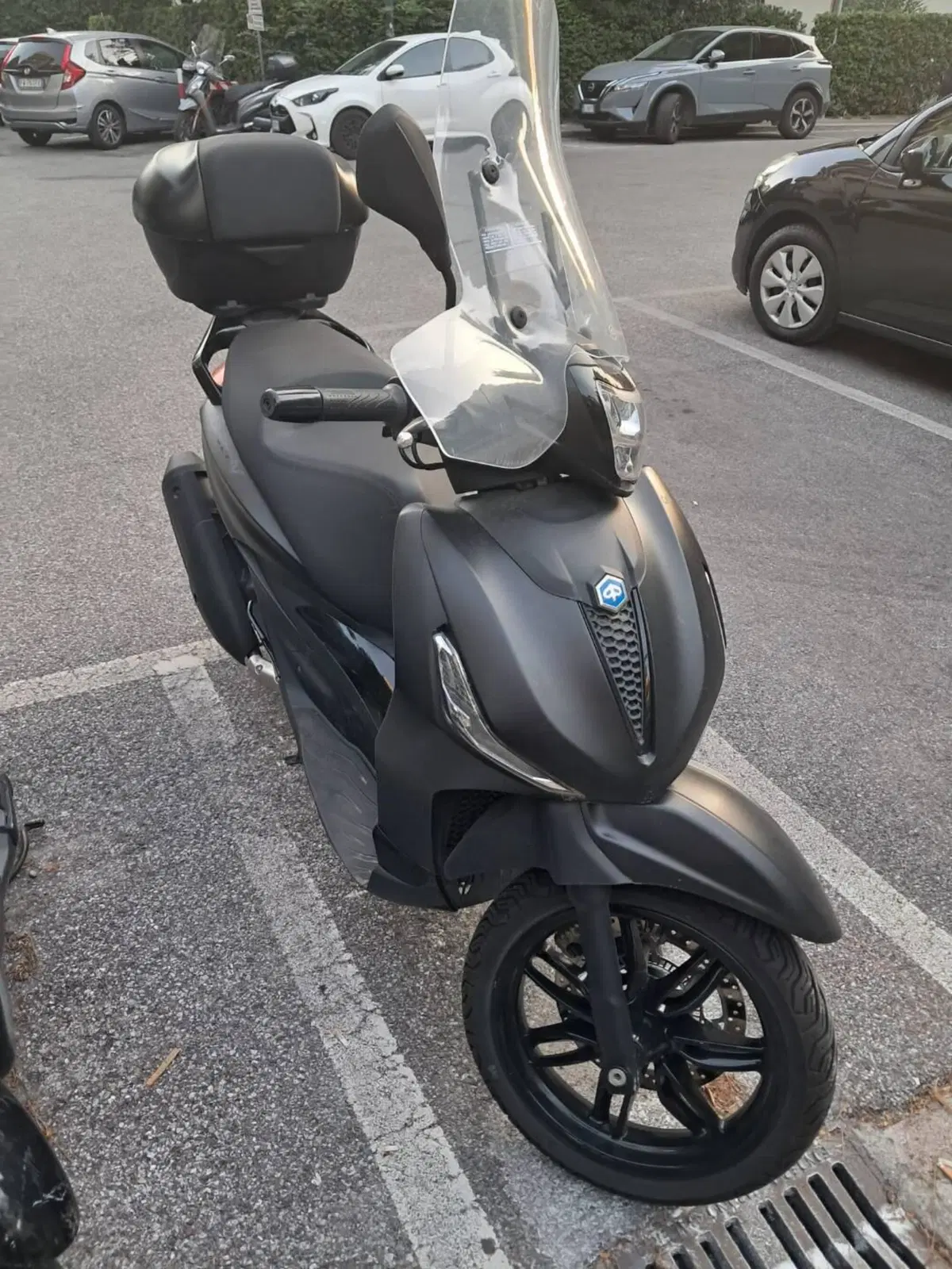 Piaggio Beverly 300 ABS-ASR (2021 - 25)