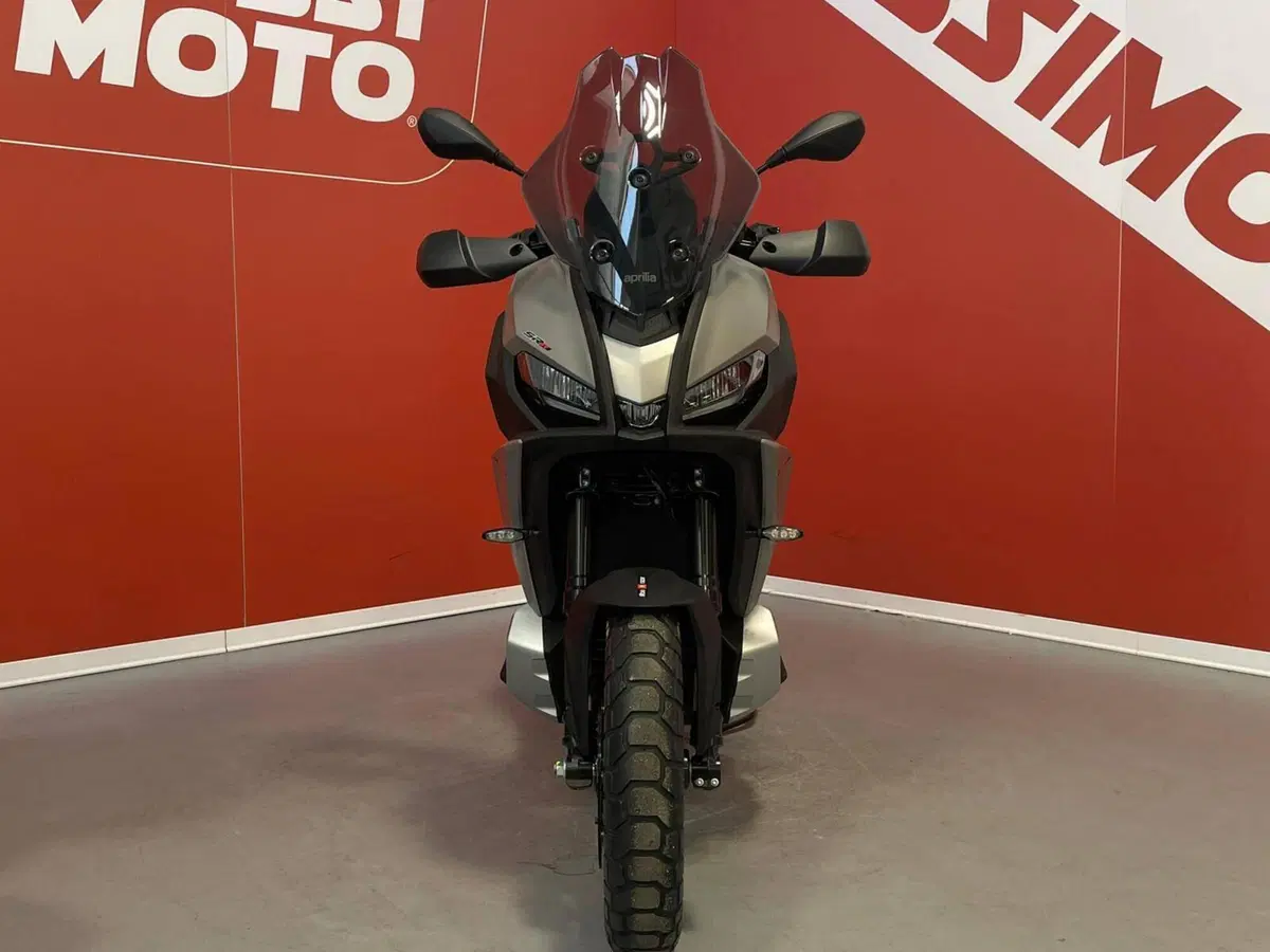 Aprilia SR GT 400 (2026) (8)