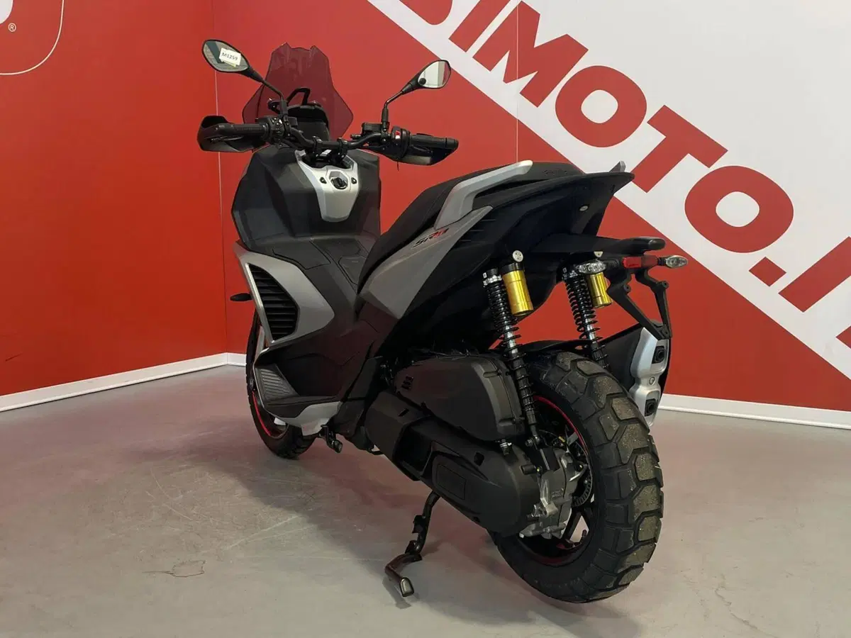 Aprilia SR GT 400 (2026) (5)