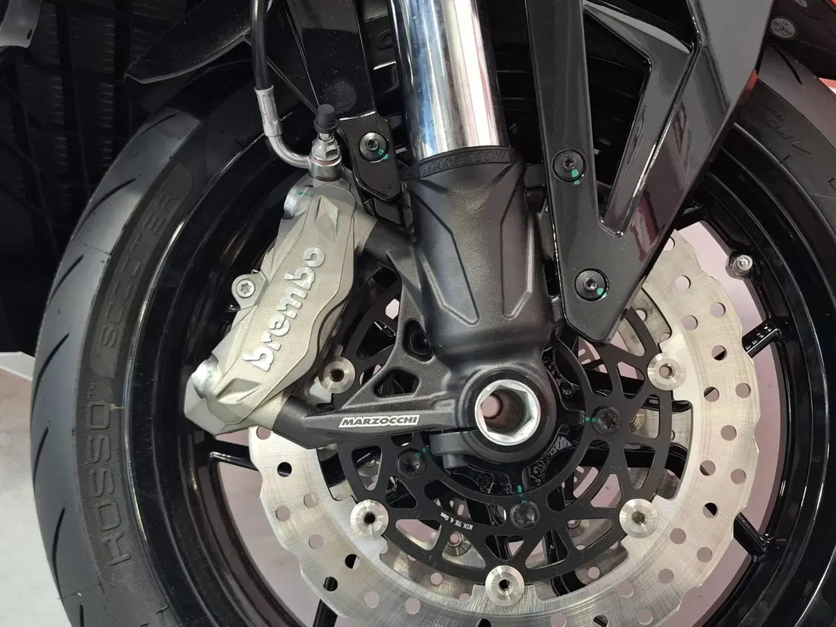 Italjet Moto Dragster 700 Twin Premium (2025 - 26) (15)