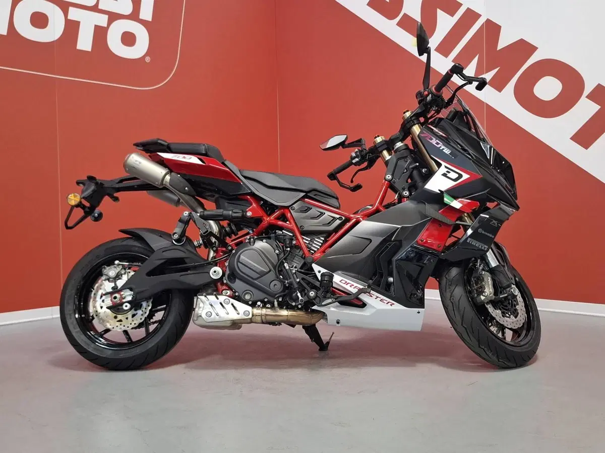 Italjet Moto Dragster 700 Twin Premium (2025 - 26) (2)