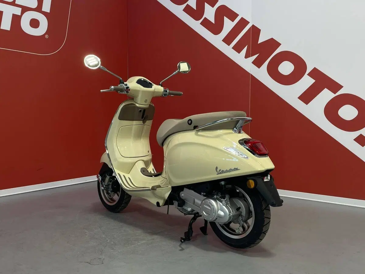 Vespa Primavera 50 4T 3v Sport (2021 - 22) (5)