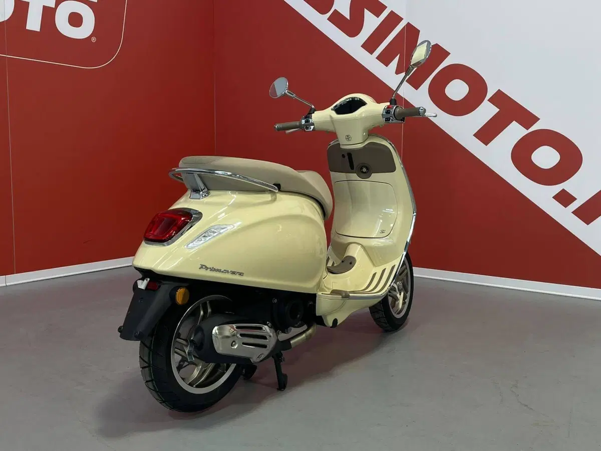 Vespa Primavera 50 4T 3v Sport (2021 - 22) (3)