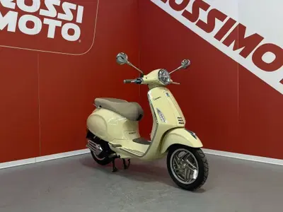 Vespa Primavera 50 4T 3v Sport (2021 - 22) nuova