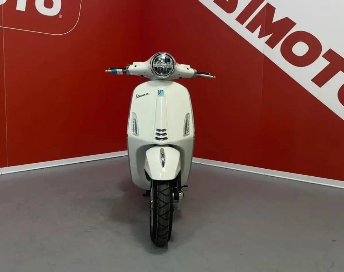 Vespa Primavera 125 (2026) (5)