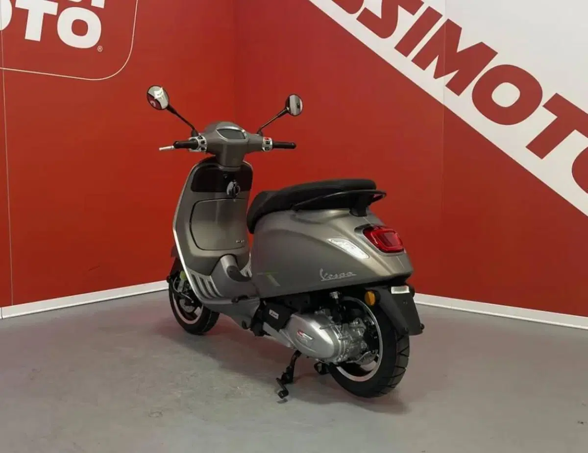 Vespa Primavera 125 Tech (2024 - 25) (4)