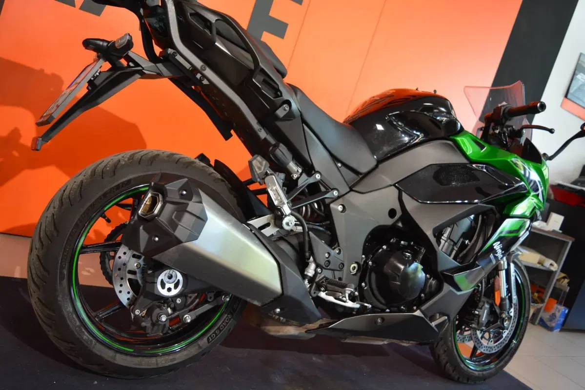Kawasaki Ninja 1000 SX Tourer (2021 - 24) (4)
