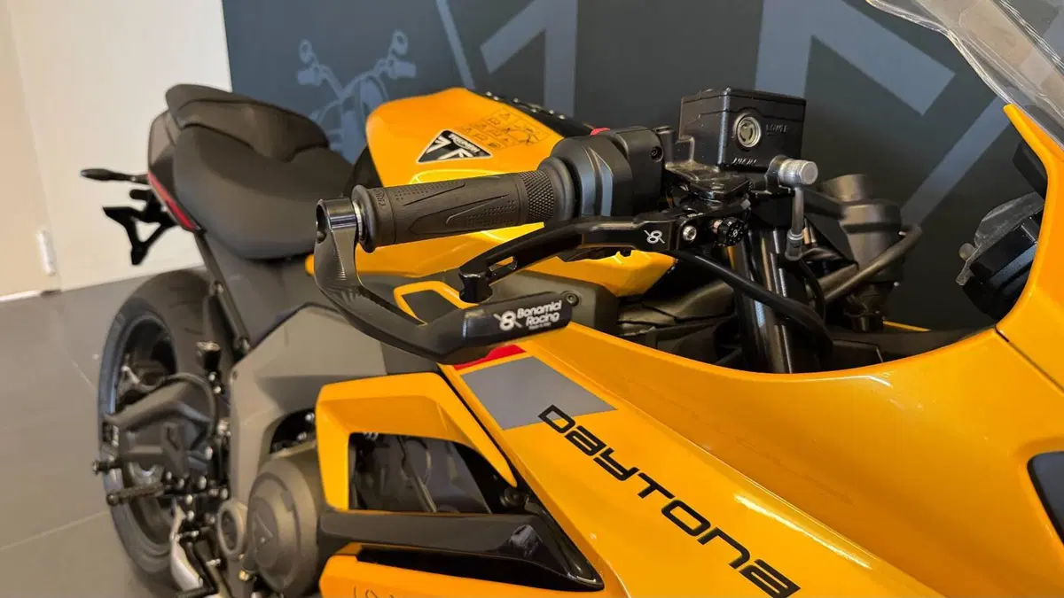 Triumph Daytona 660 (2024 - 26) (3)