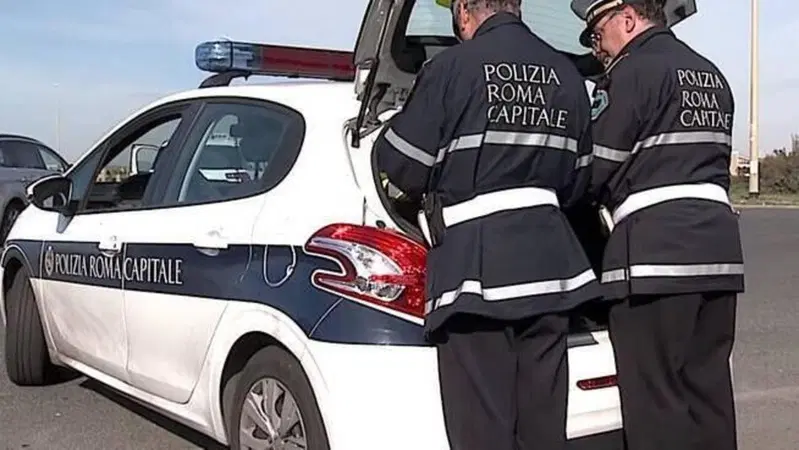 Roma: incidente in moto, muore un 19enne