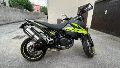 KTM 690 Supermoto usata