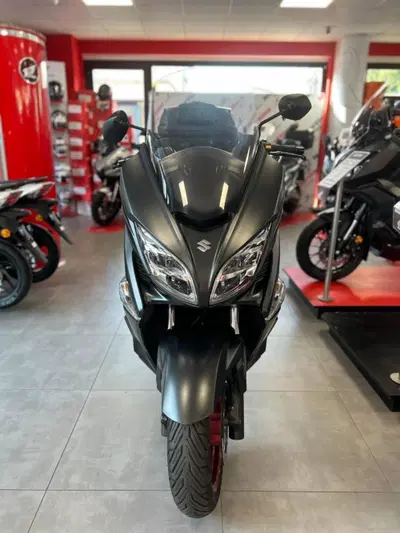 Suzuki Burgman AN 400 (2017 - 20) usata
