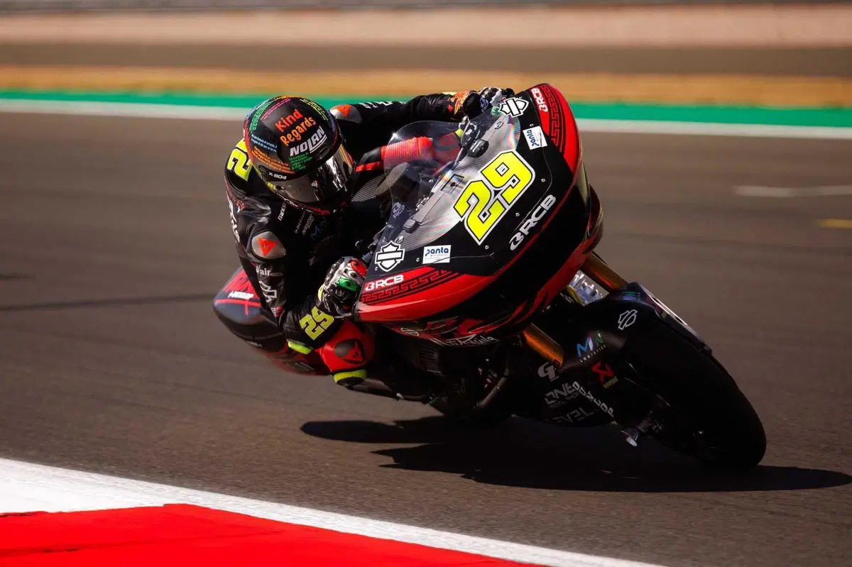 Silverstone. H-D Bagger World Cup. In orbita anche Smith e Toth, ma McDonald e Granado mandano in scena un duello stellare [VIDEO]