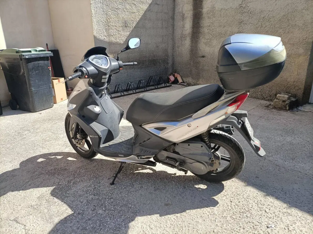 Kymco Agility 50 Carry (2011 - 18) (2)