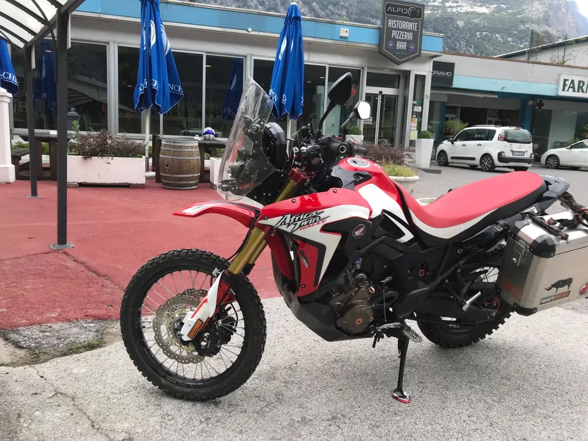 Honda Africa Twin CRF 1000L Rally (2018)