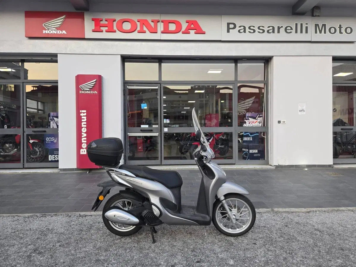 Honda SH 125 Mode (2021 - 23) (4)