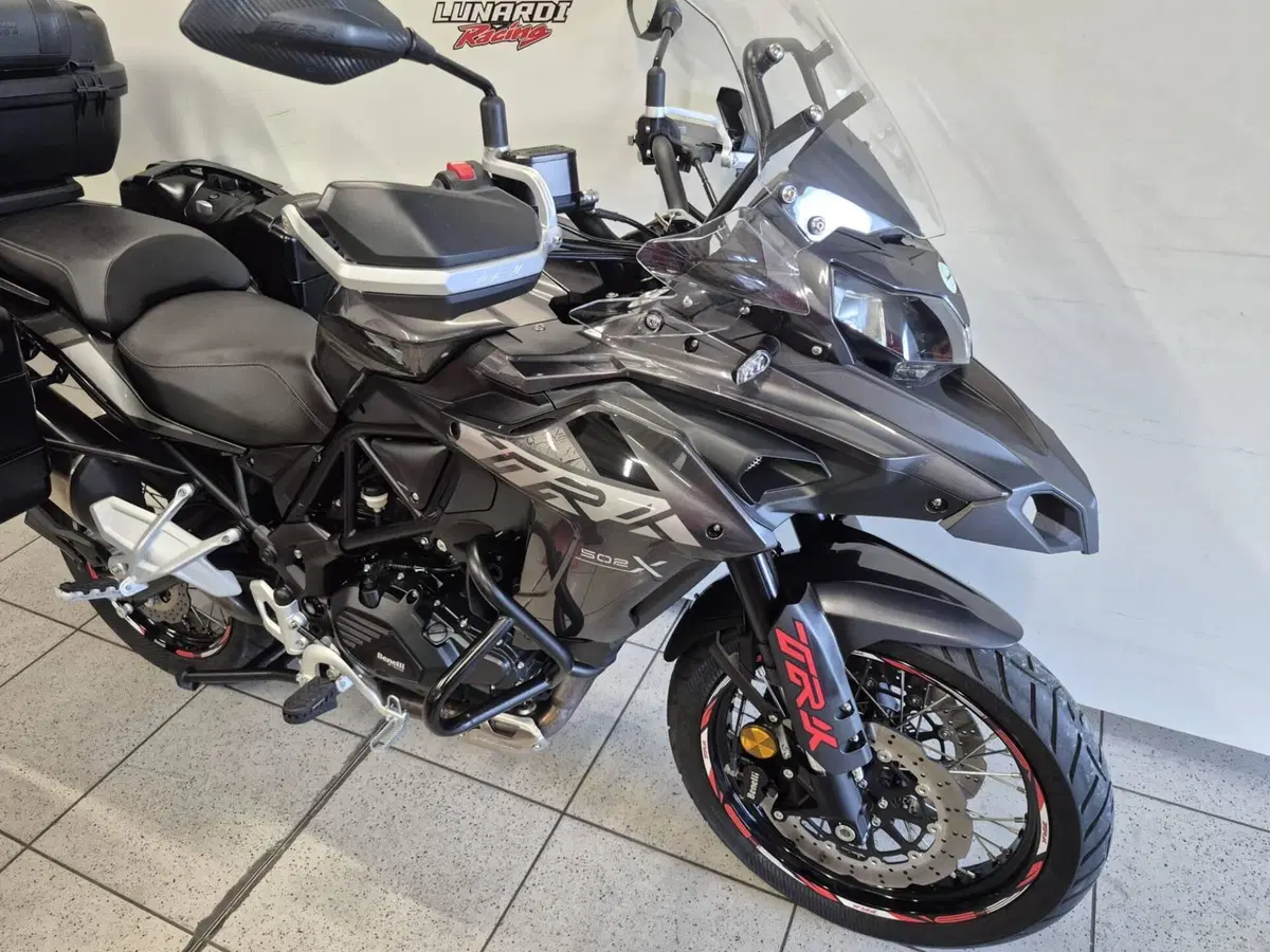 Benelli TRK 502X (2021 - 26) (2)