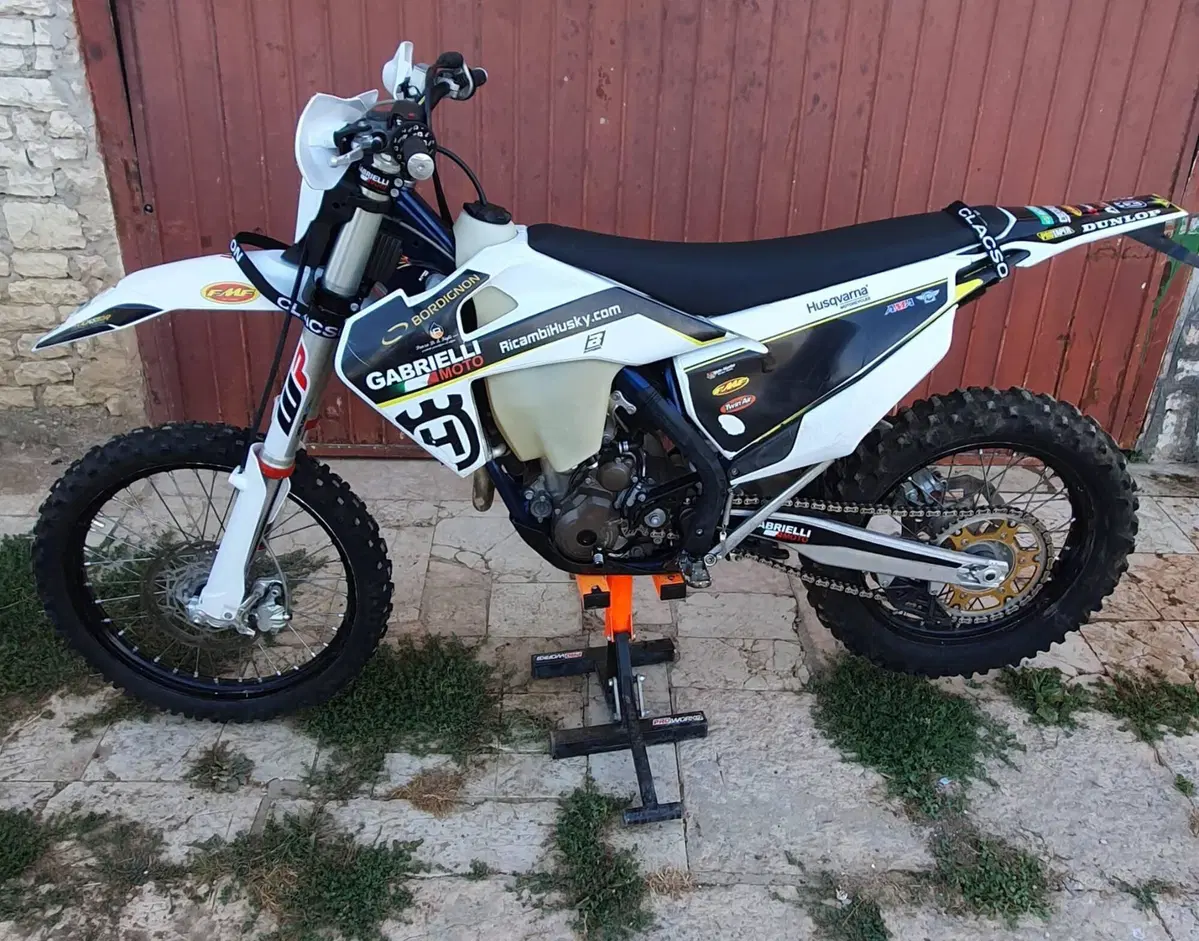 Husqvarna FE 250 (2023)