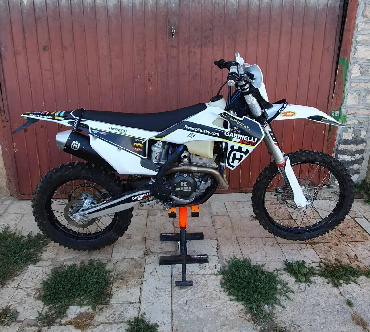 Husqvarna FE 250 (2023) (2)