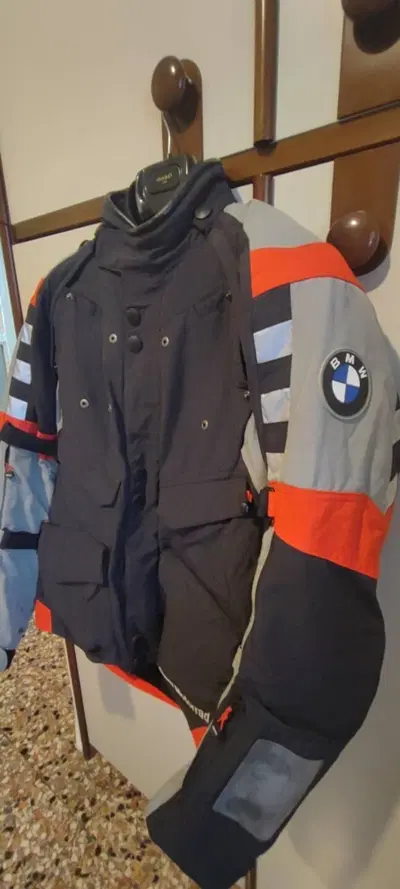 BMW rallye rossa taglia 48