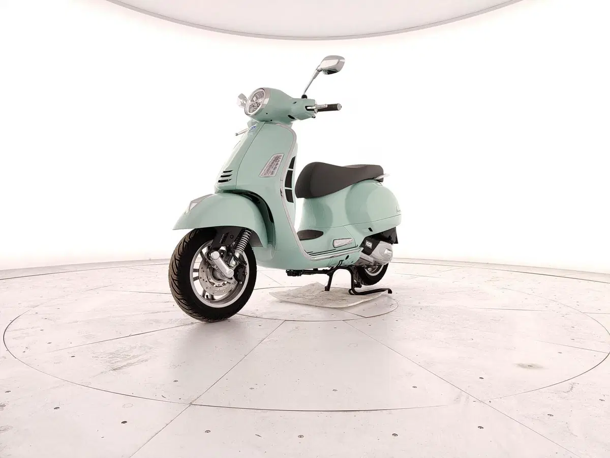 Vespa GTS 125 (2025 - 26)