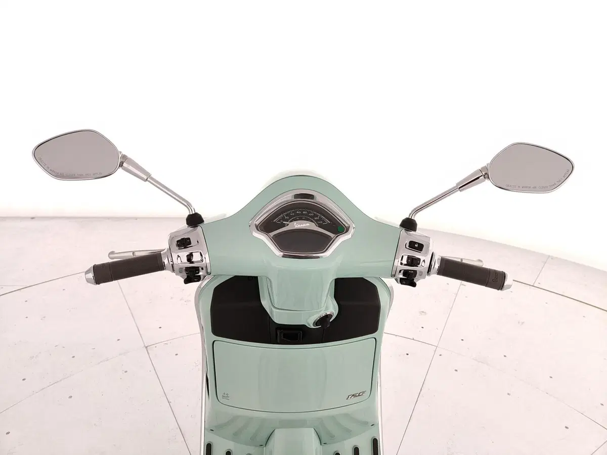 Vespa GTS 125 (2025 - 26) (11)