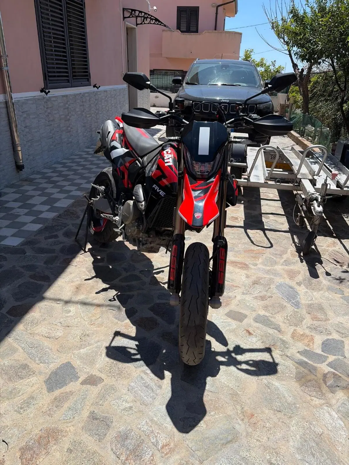 Ducati Hypermotard 698 Mono (2024 - 26) (3)