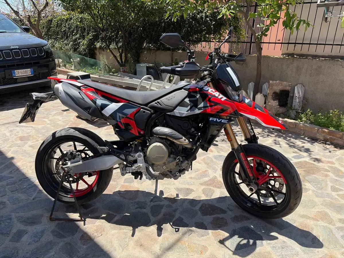 Ducati Hypermotard 698 Mono (2024 - 26) (4)