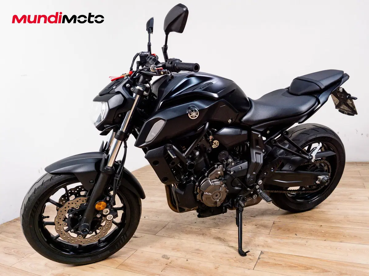 Yamaha MT-07 (2014 - 16) (8)