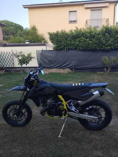 Swm SM 125 R (2022 - 24) usata