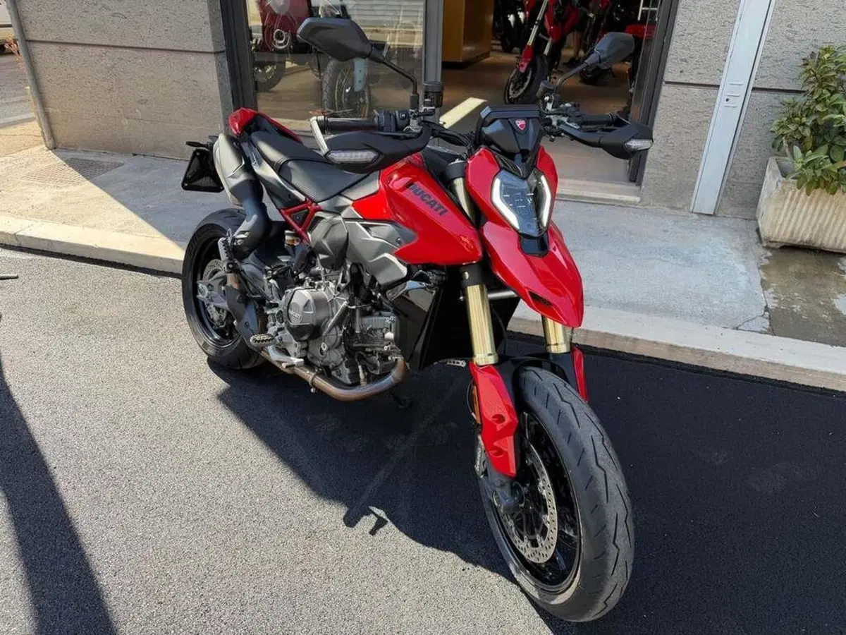 Ducati Hypermotard V2 (2026) (2)