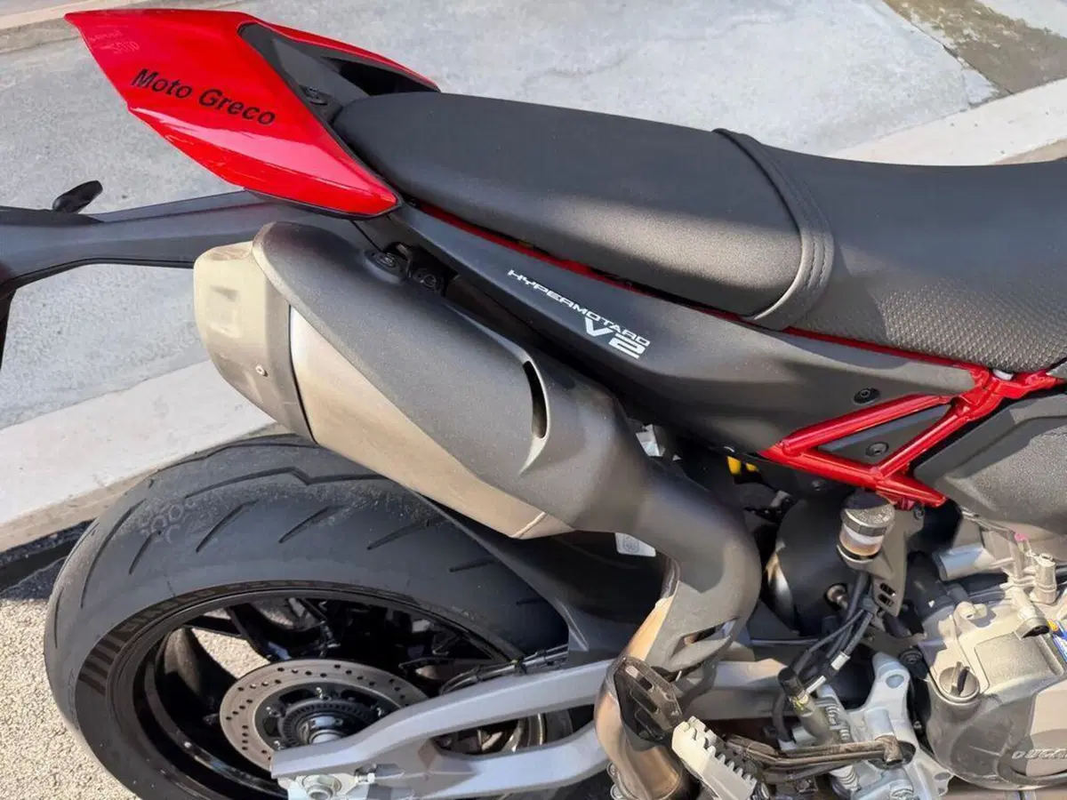 Ducati Hypermotard V2 (2026) (5)