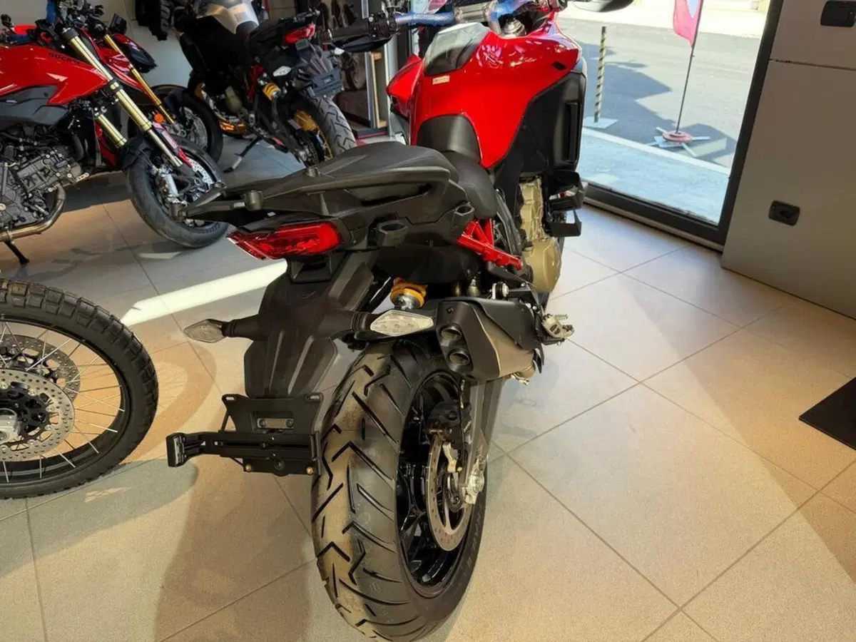 Ducati Multistrada V4 S (2025 - 26) (4)