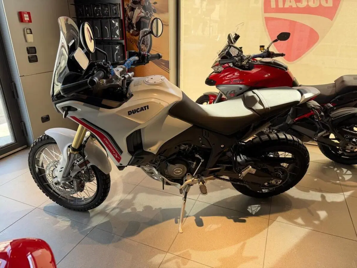 Ducati DesertX (2026) (4)