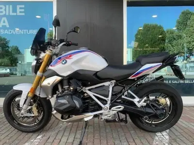 Bmw R 1250 R (2021 - 25) usata