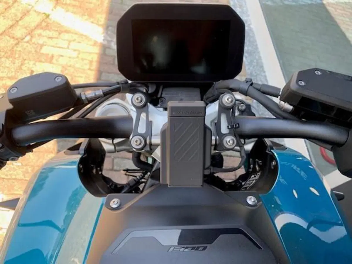 Bmw R 1300 R (2026 - 27) (14)