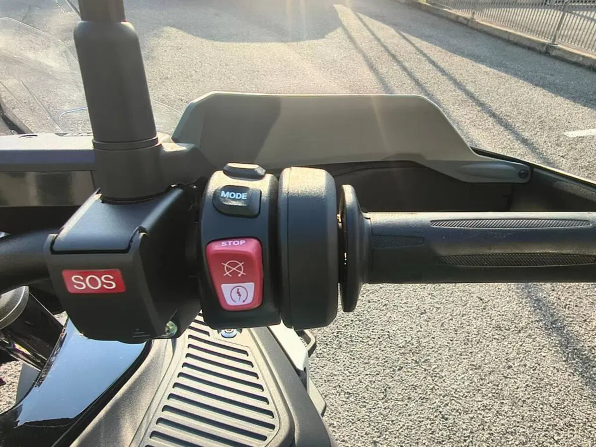 Bmw R 1300 GS Adventure Triple Black (2025 - 26) (7)