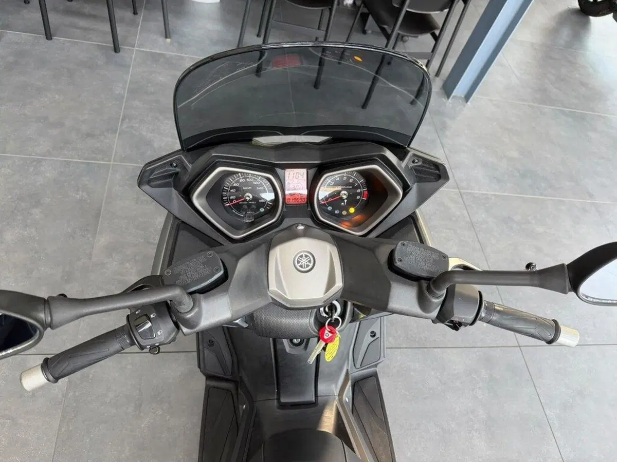 Yamaha X-Max 400 ABS (2013 - 16) (9)