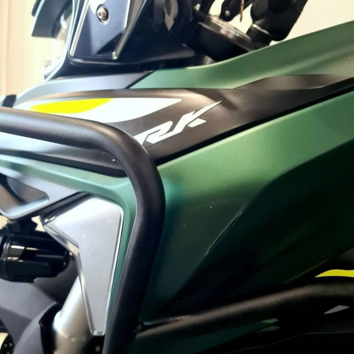Benelli TRK 702 (2023 - 25) (10)