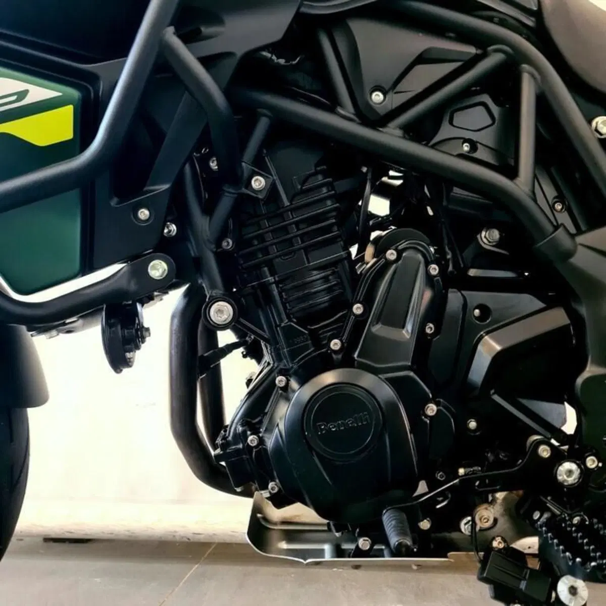 Benelli TRK 702 (2023 - 25) (11)