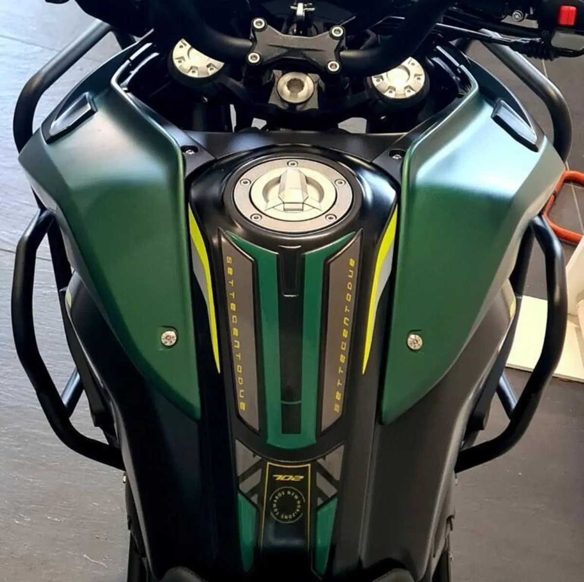 Benelli TRK 702 (2023 - 25) (6)
