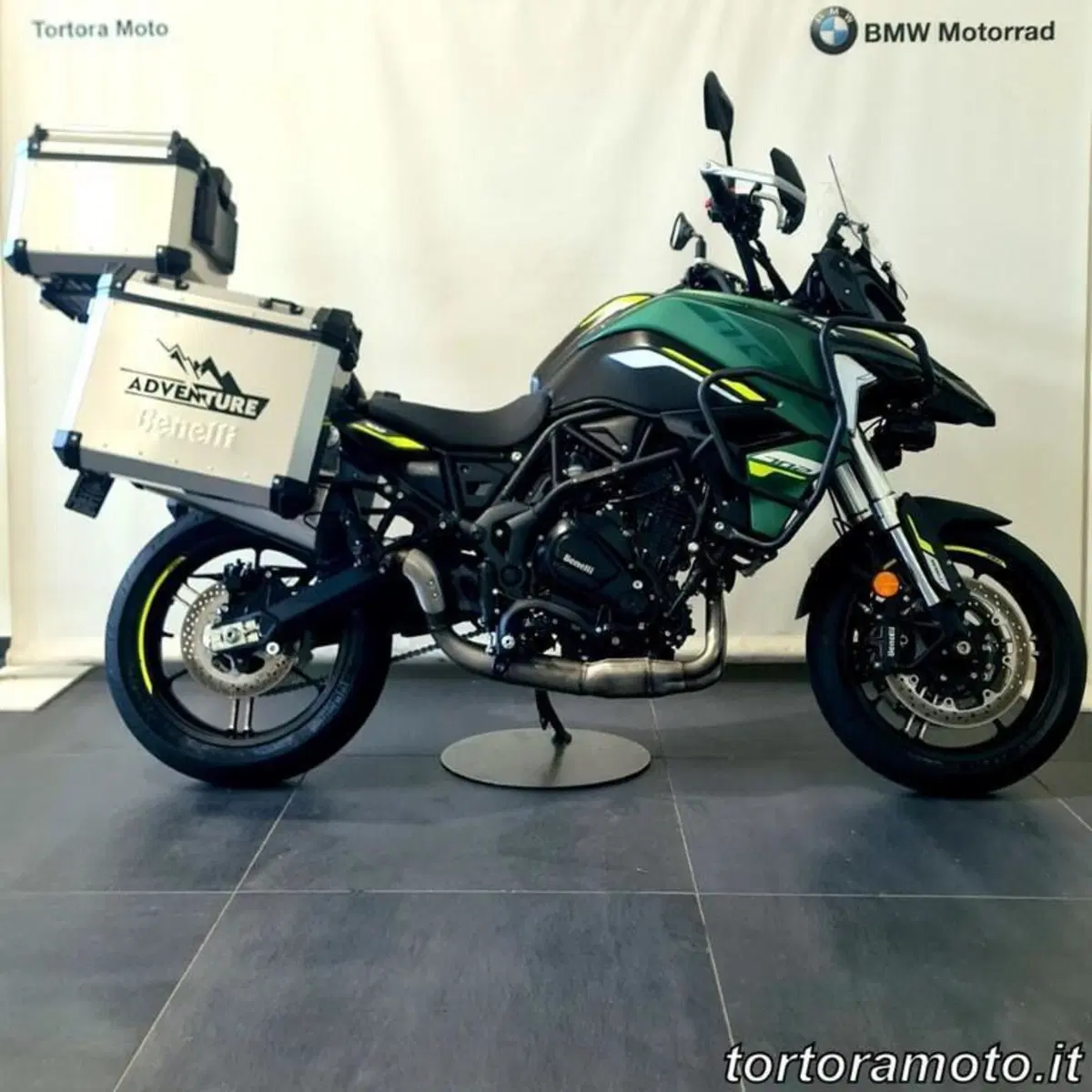 Benelli TRK 702 (2023 - 25) (2)