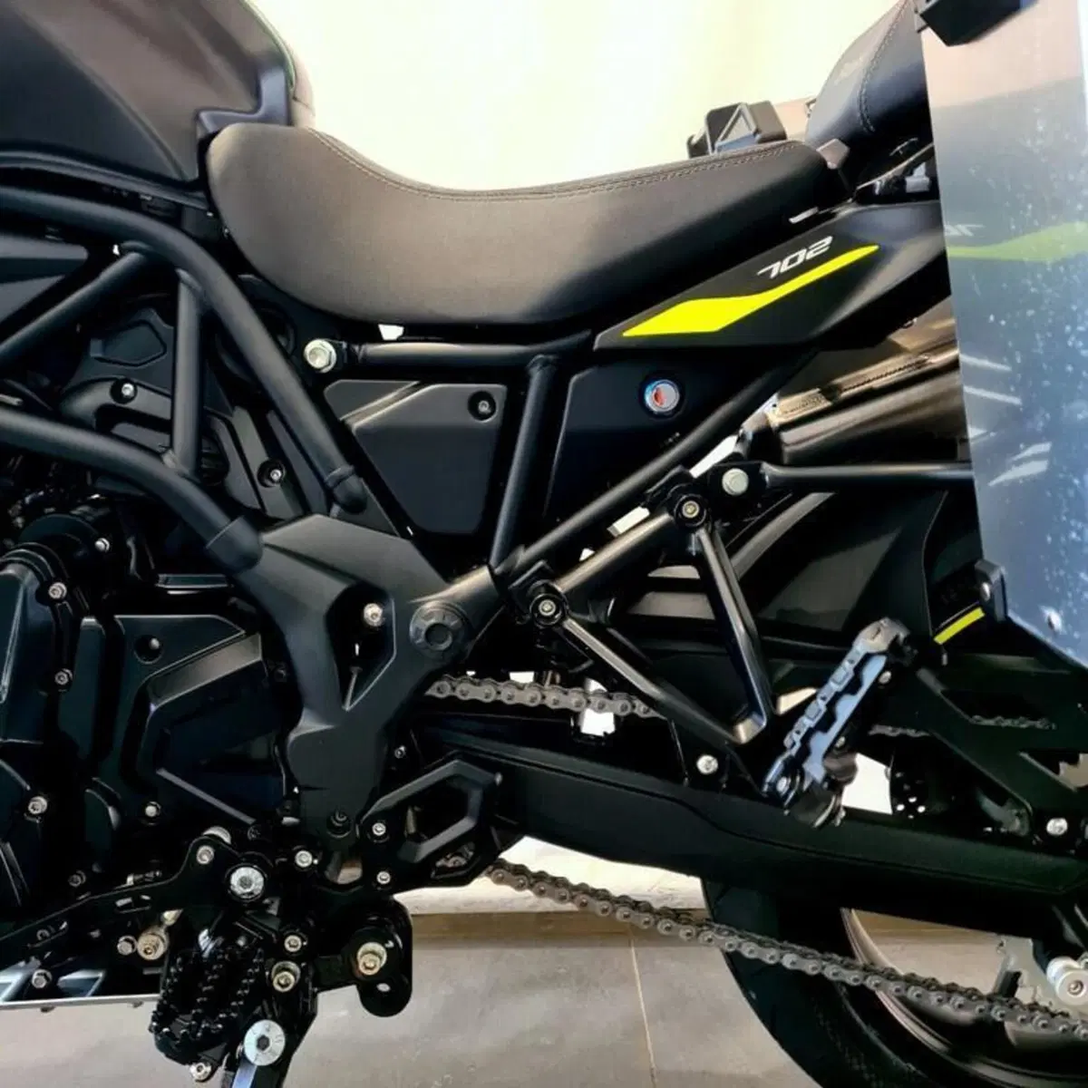 Benelli TRK 702 (2023 - 25) (12)