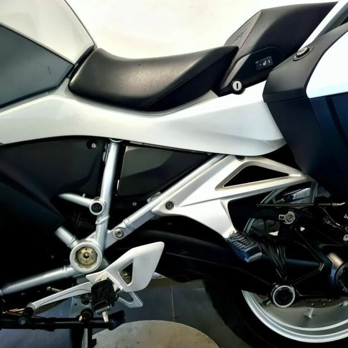 Bmw R 1250 RT (2021 - 25) (11)
