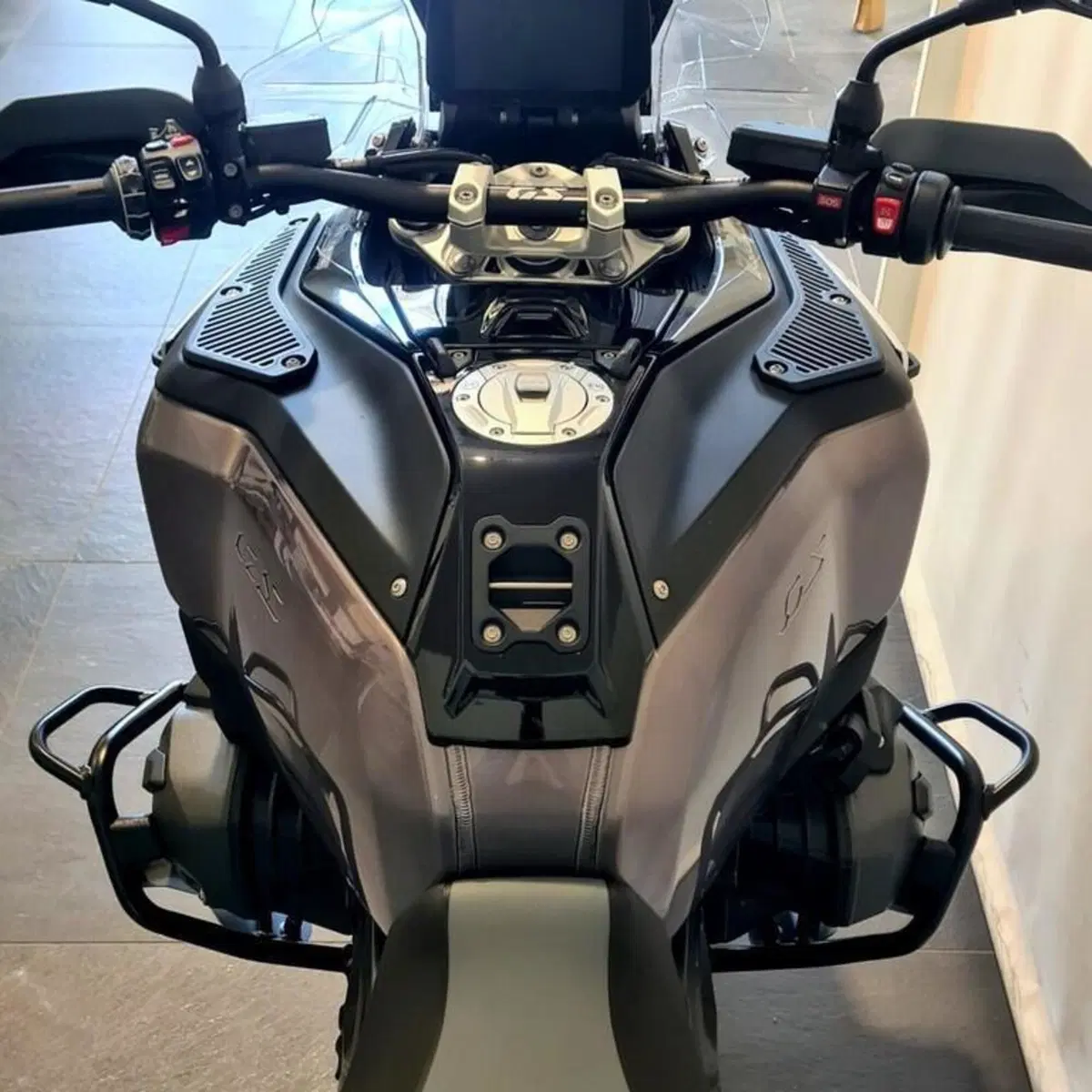 Bmw R 1300 GS Adventure Triple Black (2025 - 26) (6)