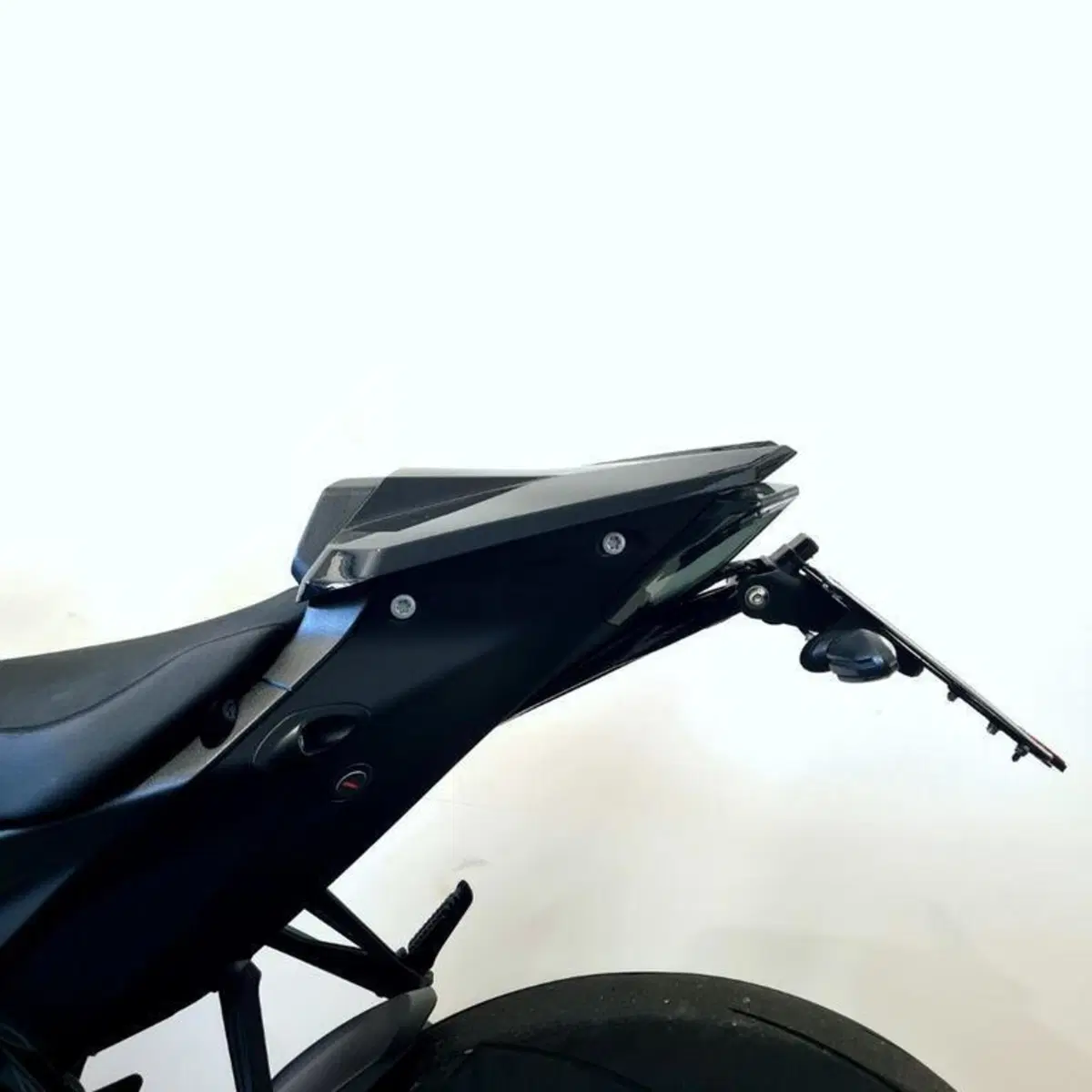 KTM 1290 Super Duke R (2020) (13)