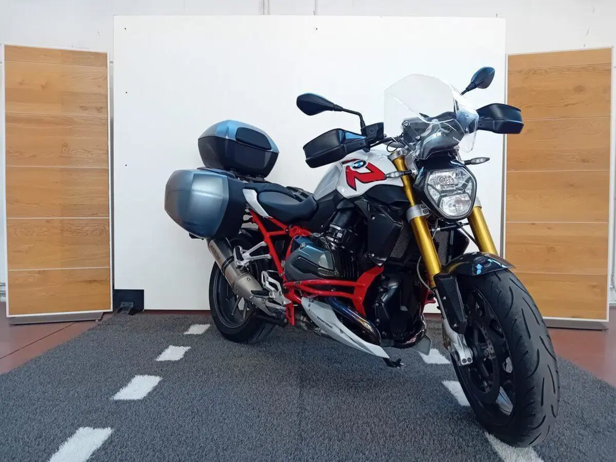 Bmw R 1200 R (2015 - 16) (2)