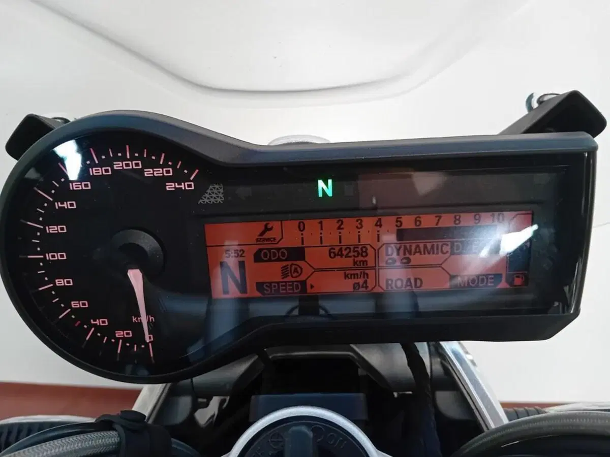 Bmw R 1200 R (2015 - 16) (7)